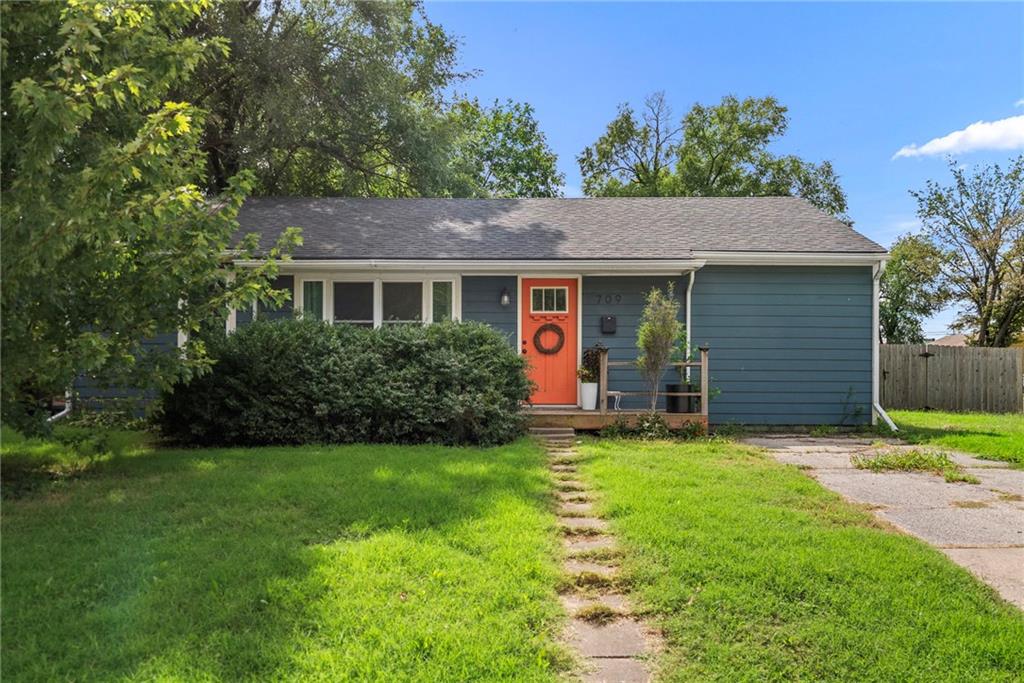 Photo of 709 W Poor Street