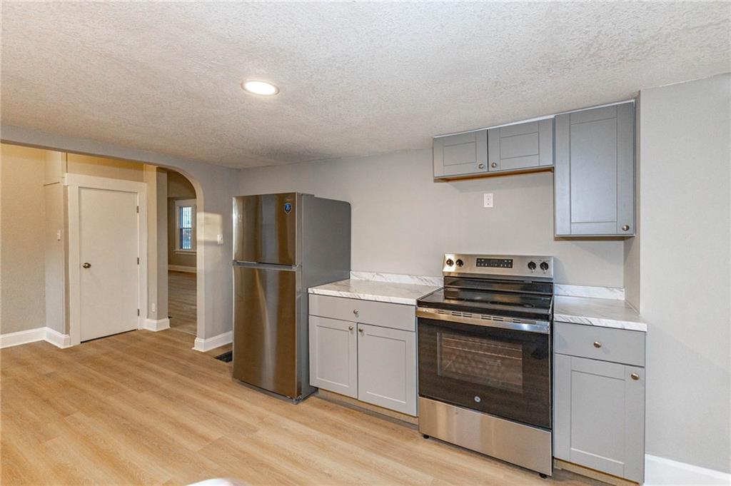 Photo 3 of 5809 Saint John Avenue