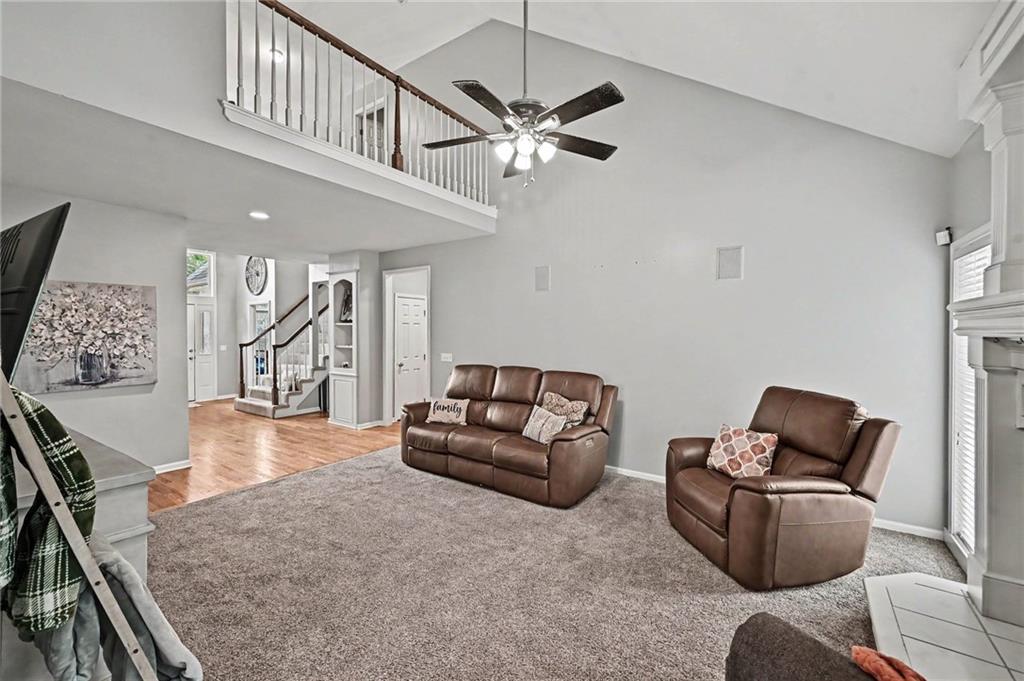 Photo 4 of 2621 SW 10th Street