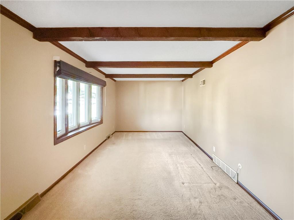 Photo 3 of 1113 Elm Street