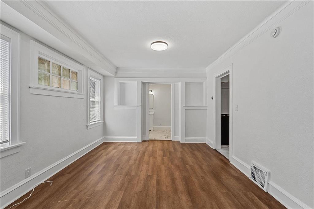 Photo 7 of 3310 Askew Avenue
