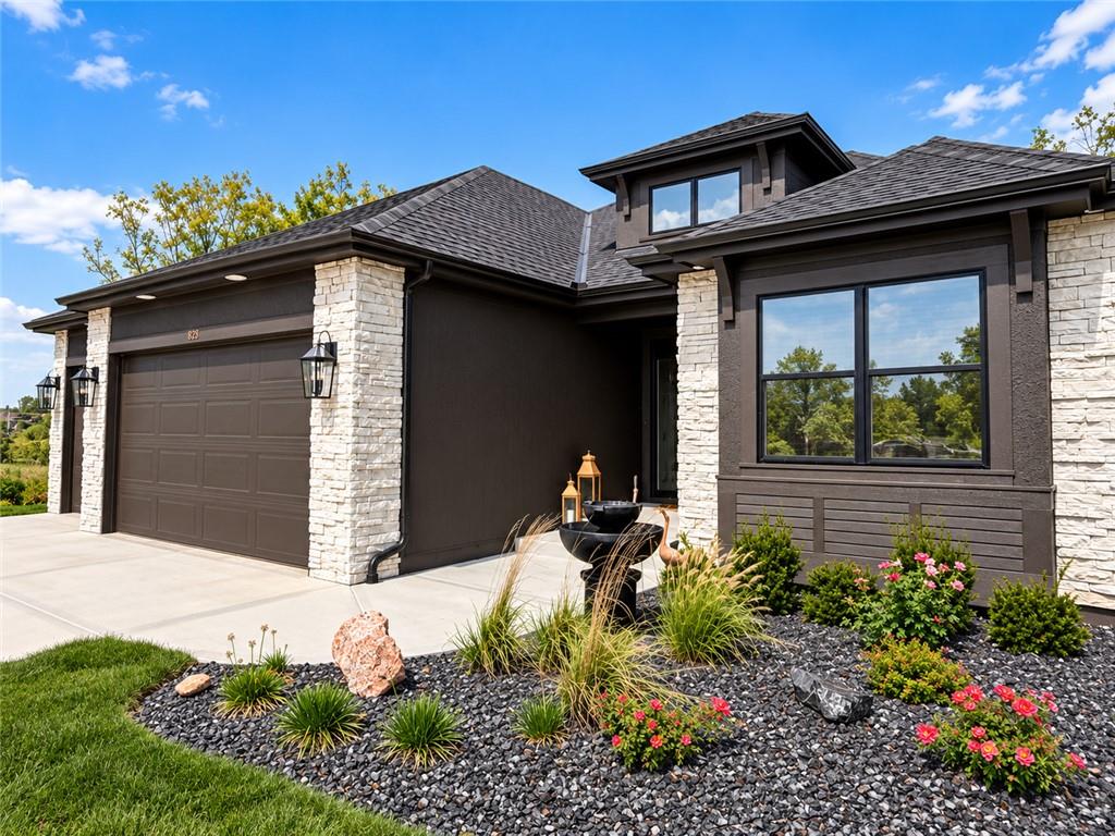 Photo 3 of 518 Turnbridge Drive