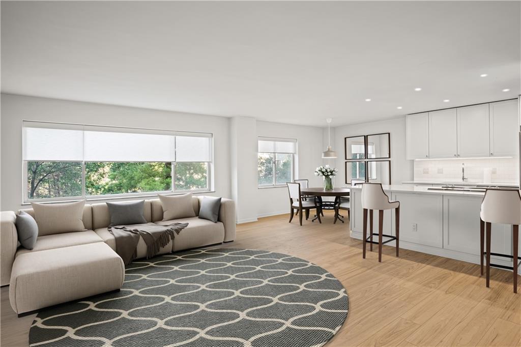 Photo of 4550 Warwick Boulevard #408