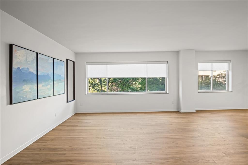 Photo 6 of 4550 Warwick Boulevard #408