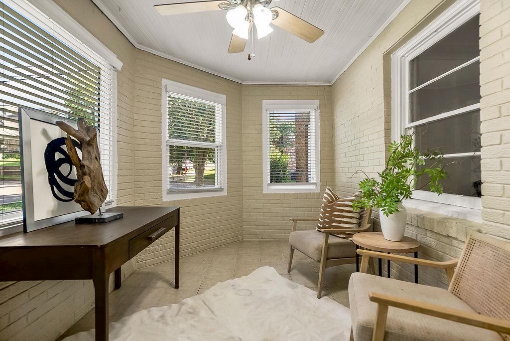 Photo 6 of 4948 Walnut Street #1S