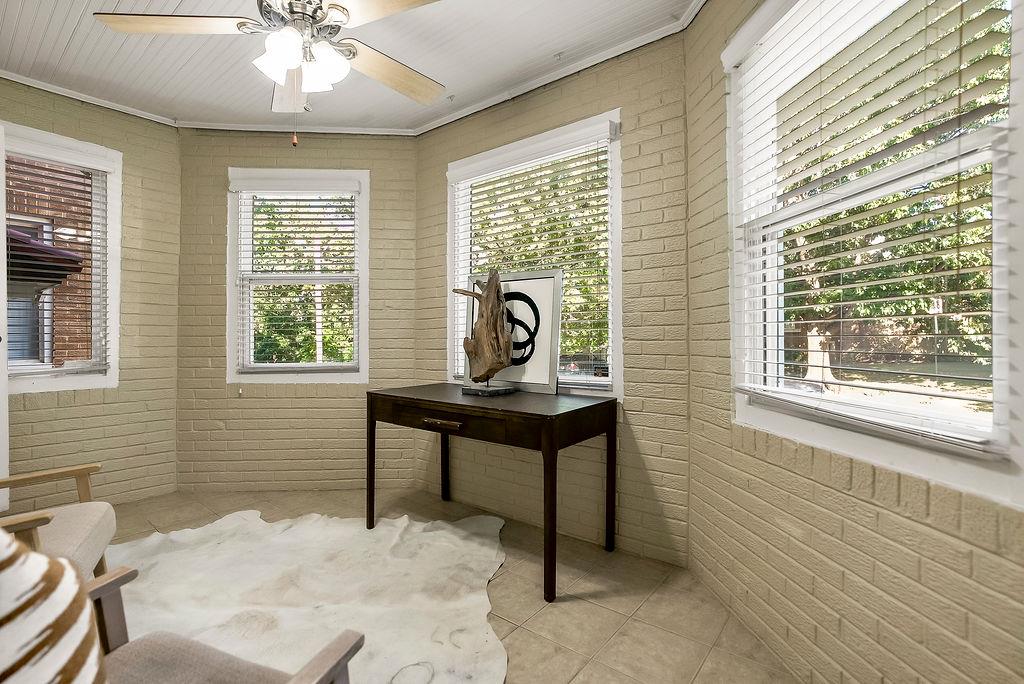 Photo 7 of 4948 Walnut Street #1S