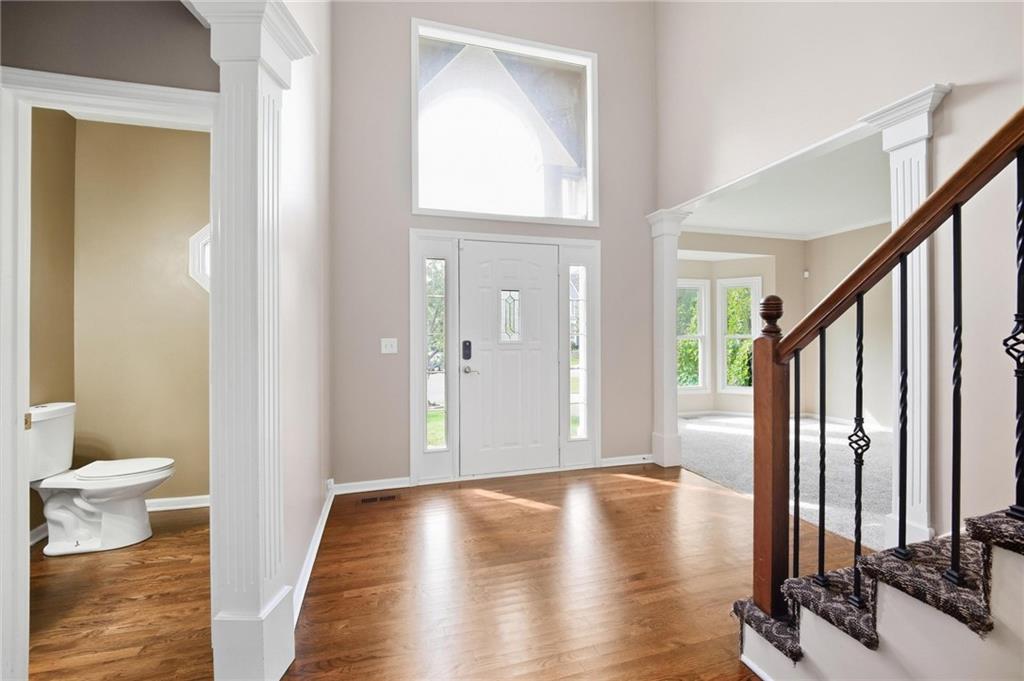 Photo 5 of 7903 W 129th Terrace