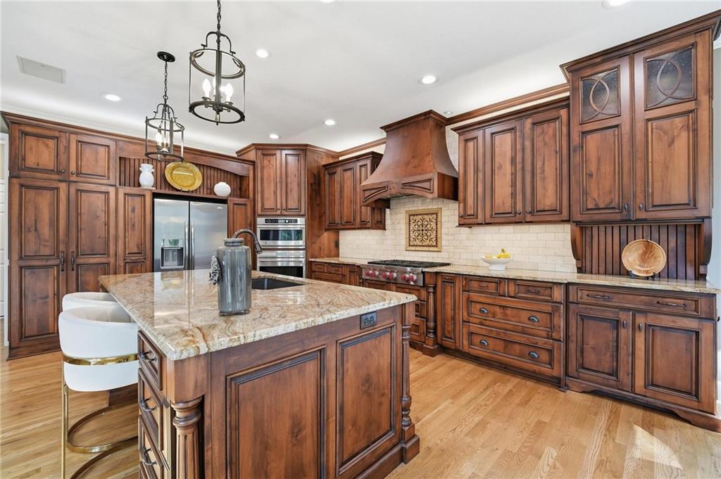 Photo 7 of 15231 Woodson Lane