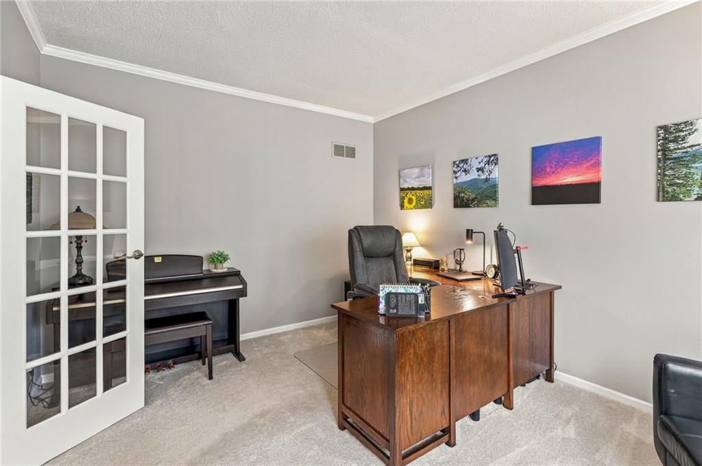 Photo 7 of 15511 Beverly Street