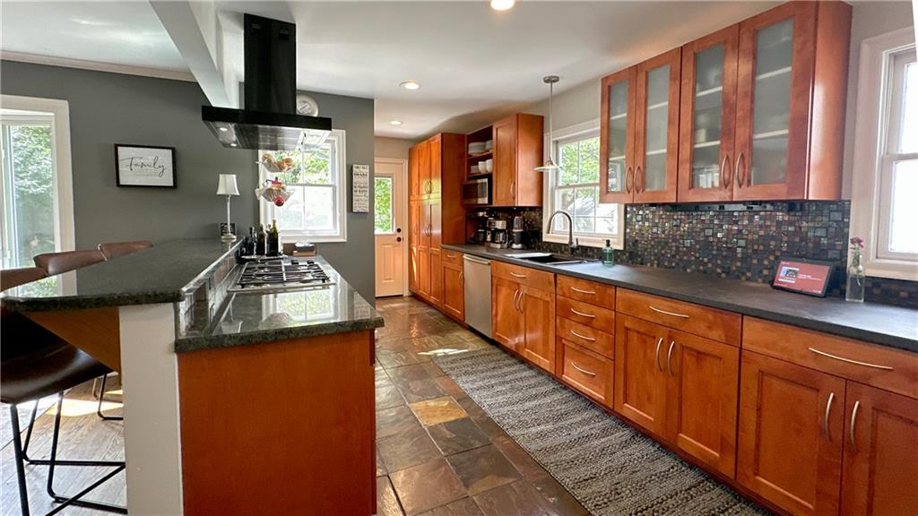 Photo 5 of 6848 Locust Street