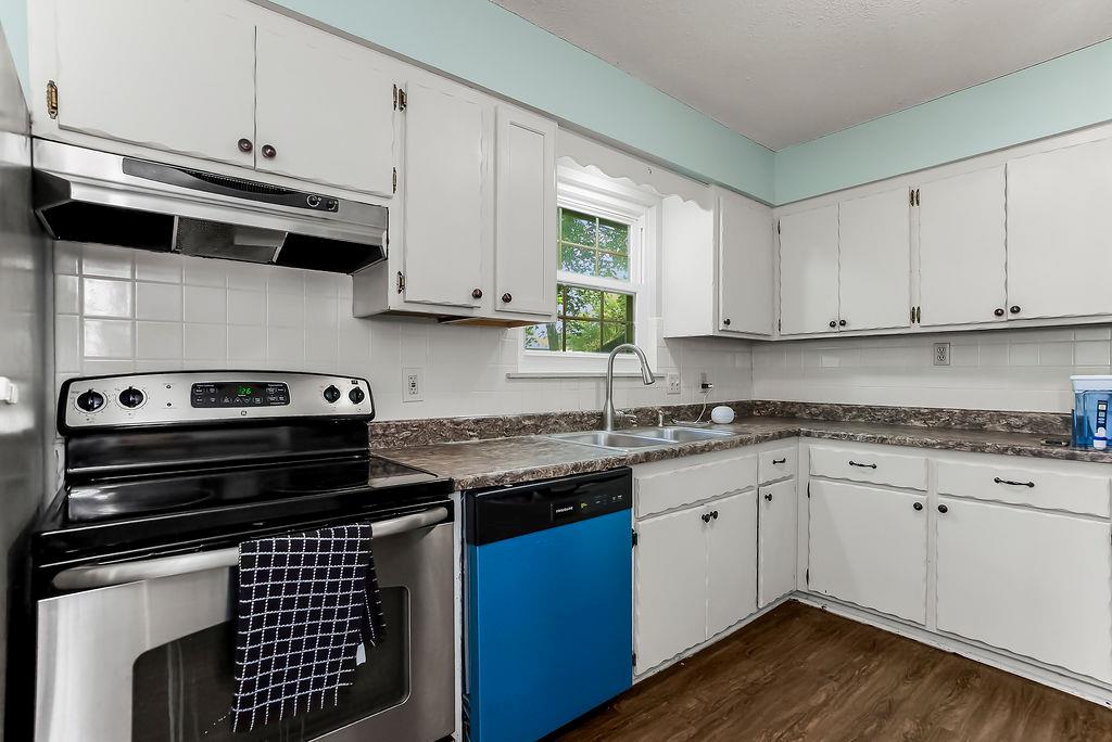 Photo 7 of 402 N Harrison Street