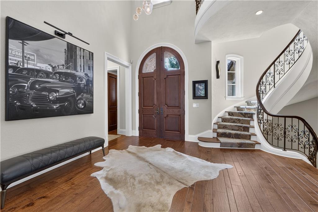 Photo 6 of 711 Ward Parkway