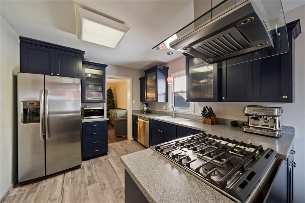Photo 5 of 7411 Campbell Street
