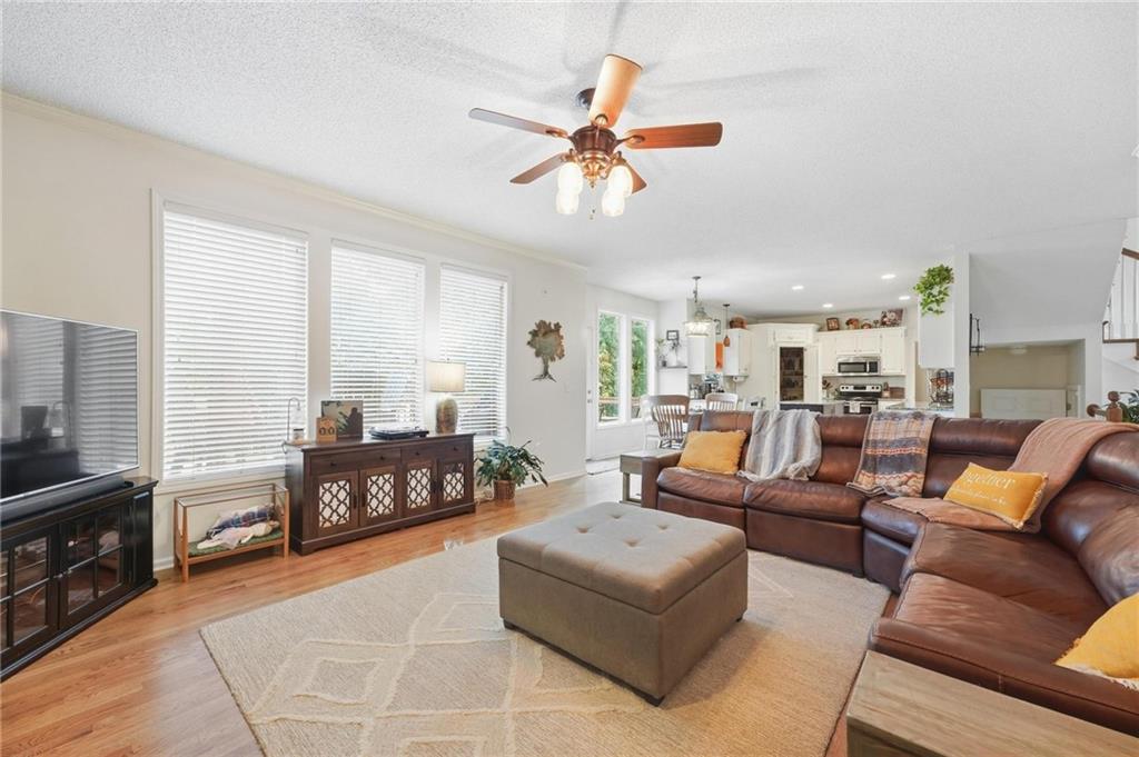 Photo 4 of 20908 W 53rd Street