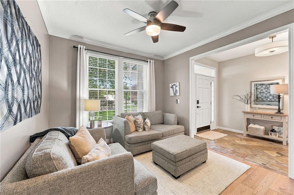 Photo 4 of 13221 W 126th Place
