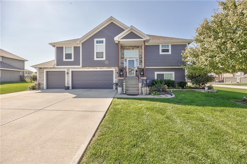 Photo 3 of 14173 Ashbury Court