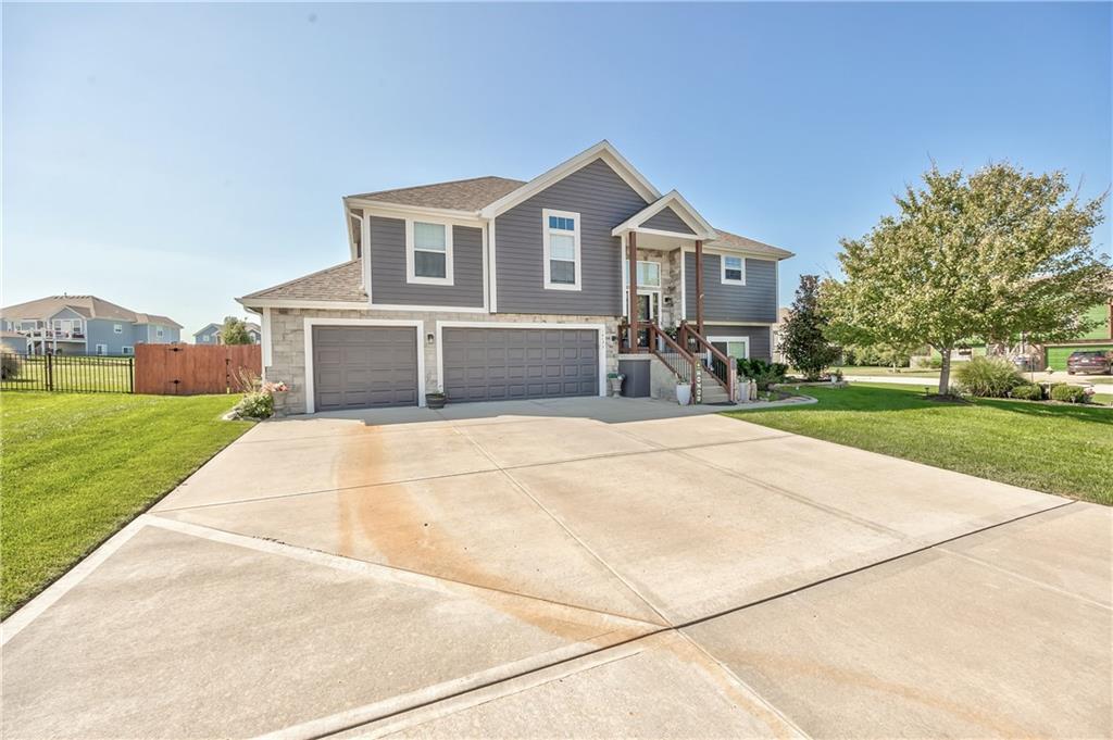 Photo 4 of 14173 Ashbury Court