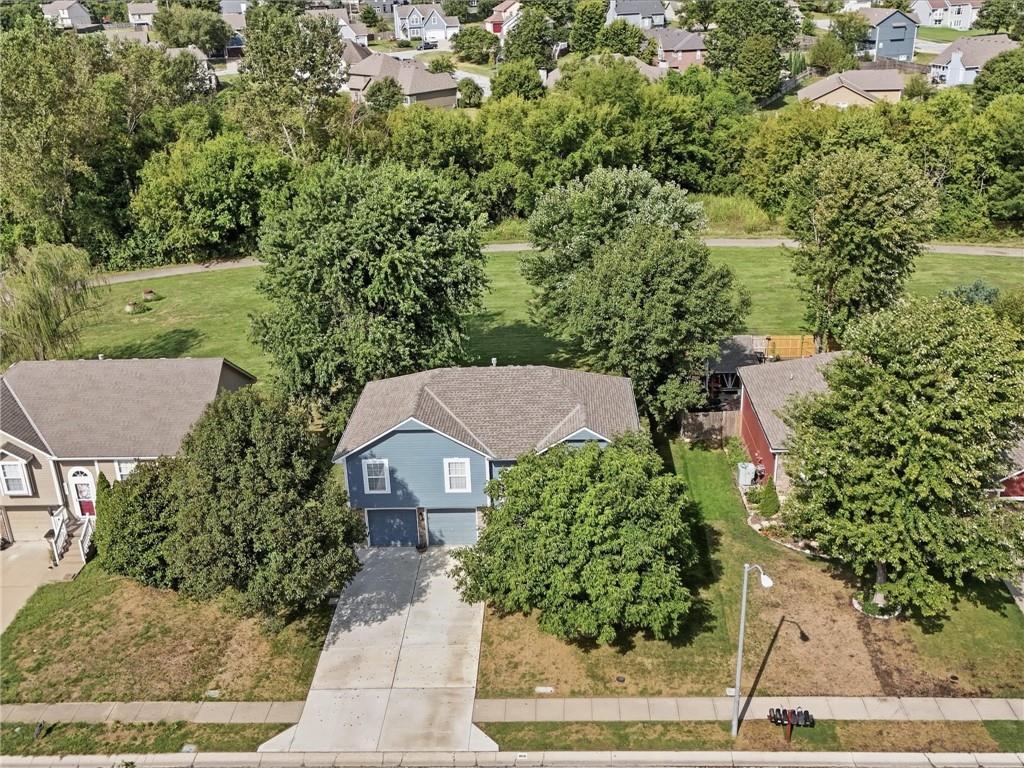 Photo 3 of 800 Garnes Street
