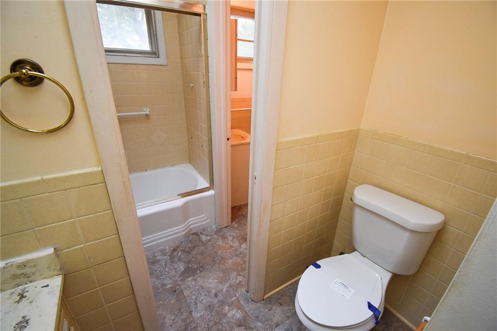 Photo 7 of 7301 W 89th Street
