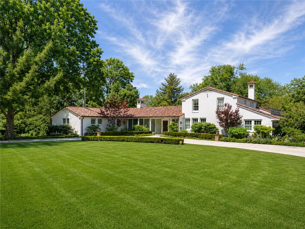 Photo of 2700 W 63rd Street in Mission Hills, KS