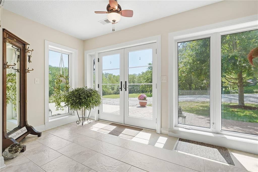 Photo 5 of 23805 S Scottsdale Drive
