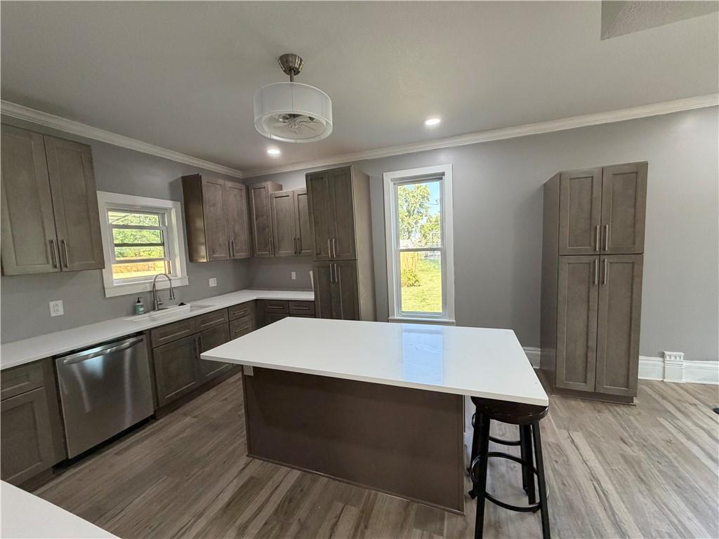 Photo 6 of 606 East Street