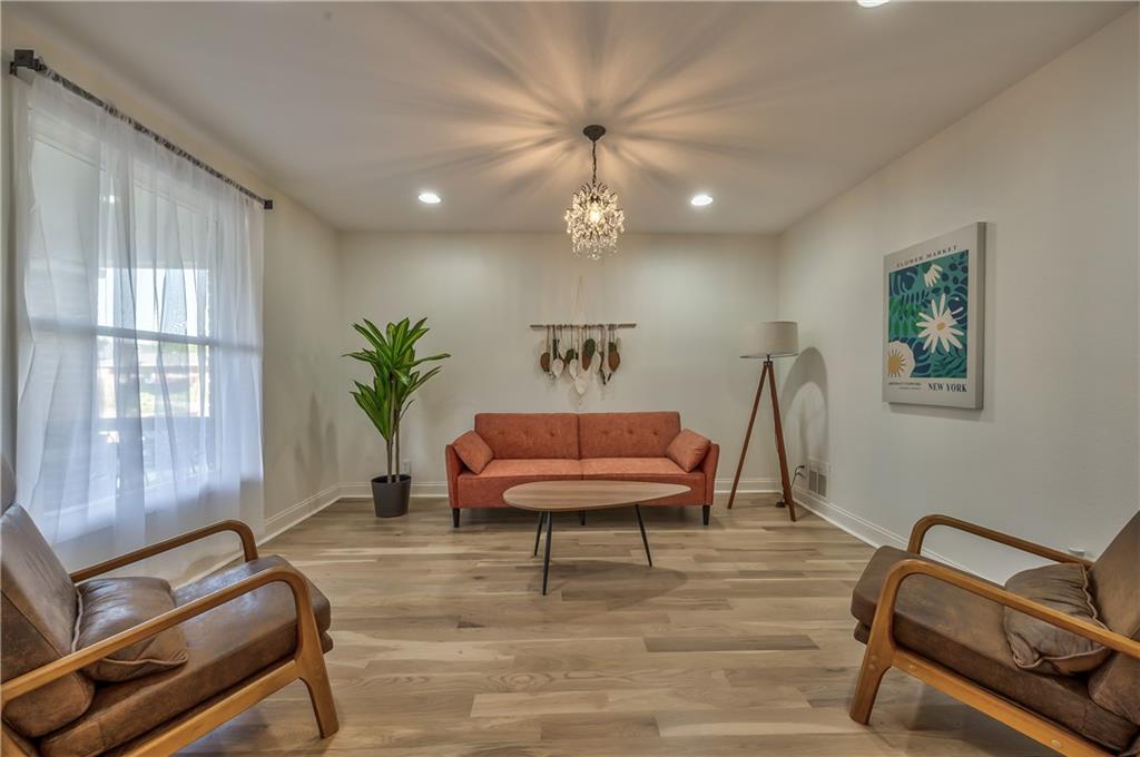 Photo 5 of 2606 Smart Avenue