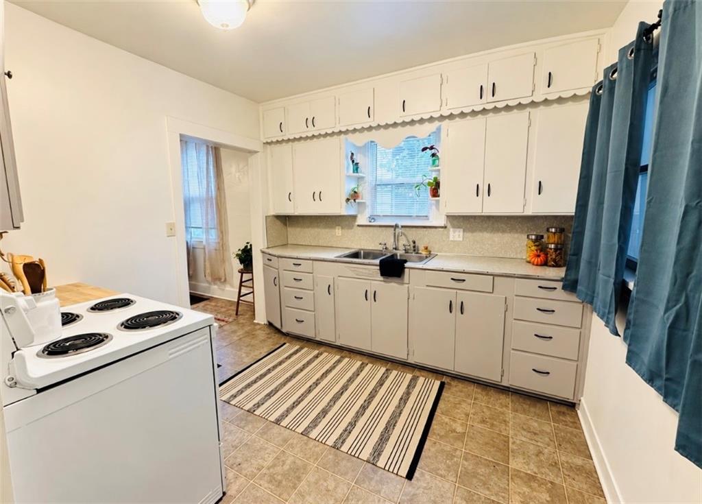 Photo 5 of 1139 Spruce Street