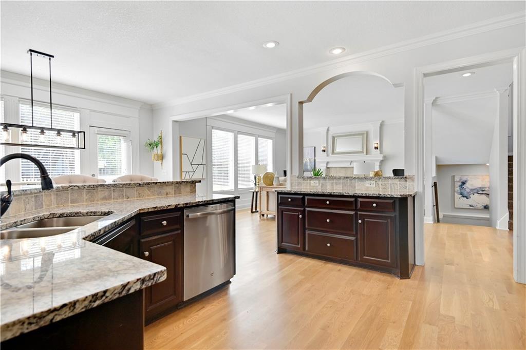 Photo 7 of 5012 W 163RD Street