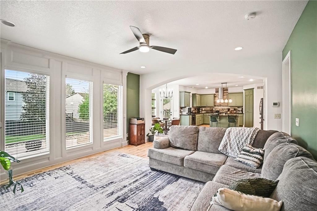 Photo 7 of 4510 N 110TH St Street