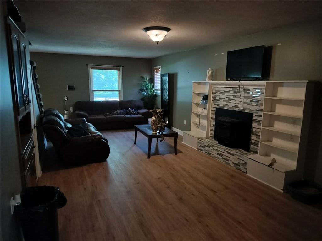 Photo 5 of 105 Spruce Street