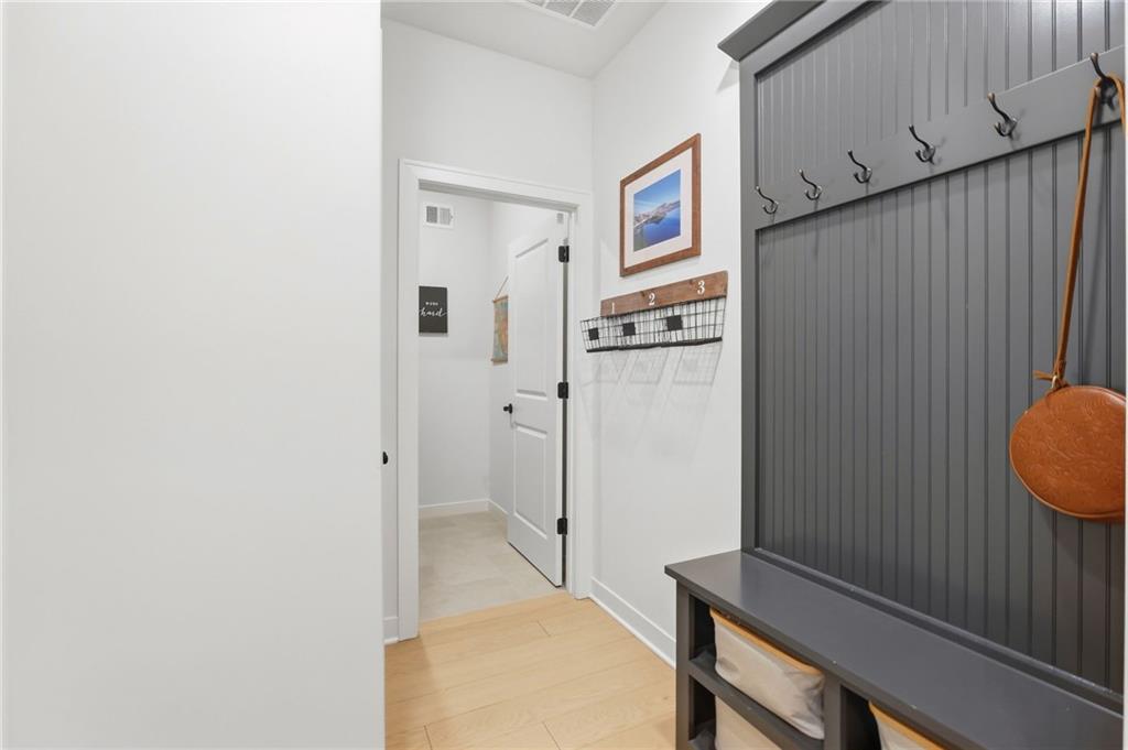 Photo 5 of 18109 Haskins Street