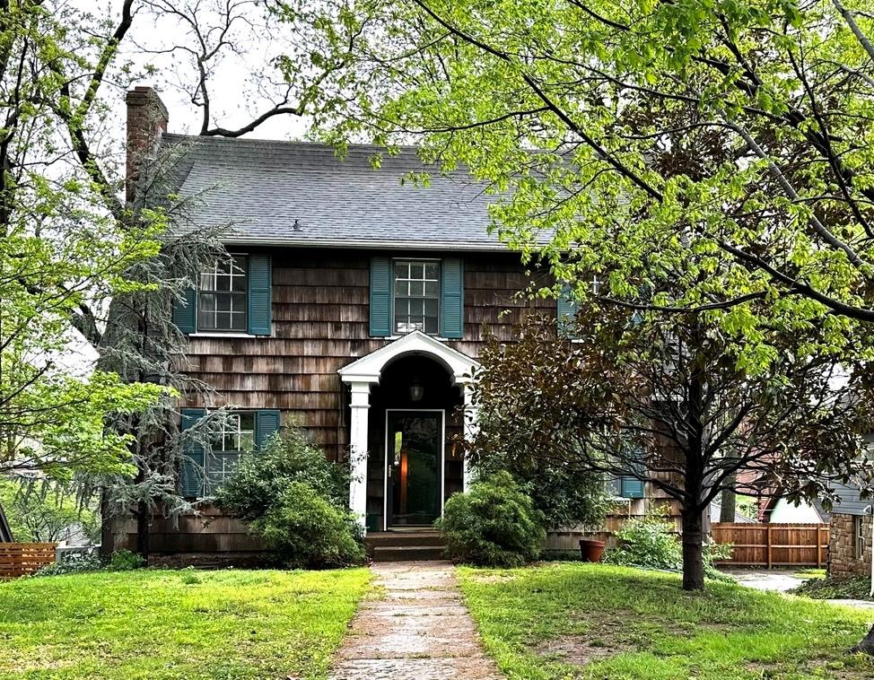 Photo of 1421 W 50th Terrace in Kansas City, MO