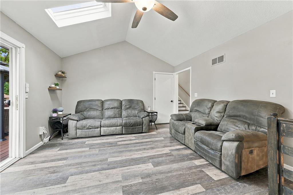 Photo 5 of 11517 McAnany Drive