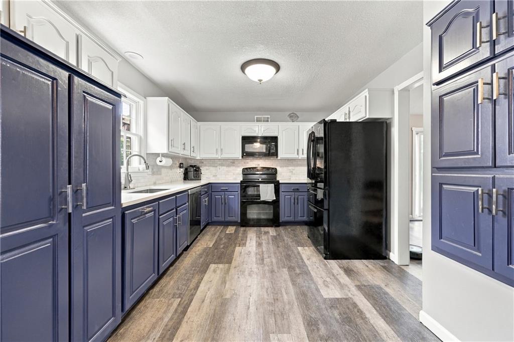 Photo 6 of 11517 McAnany Drive