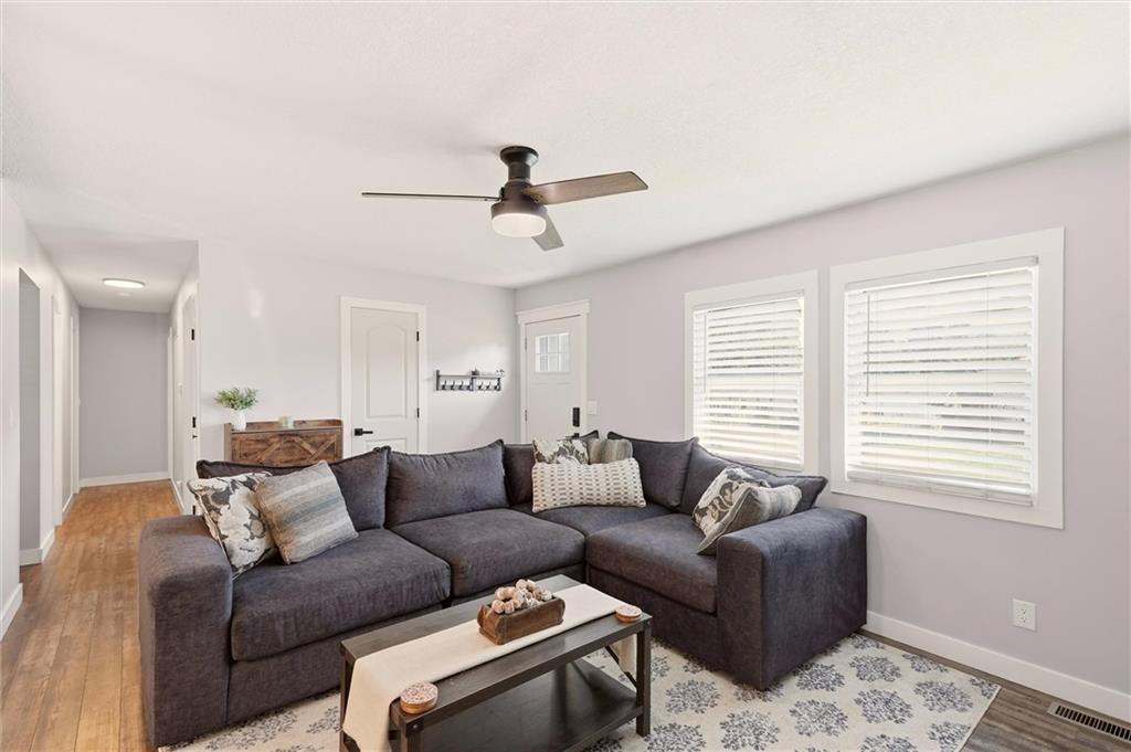 Photo 5 of 805 Britany Drive