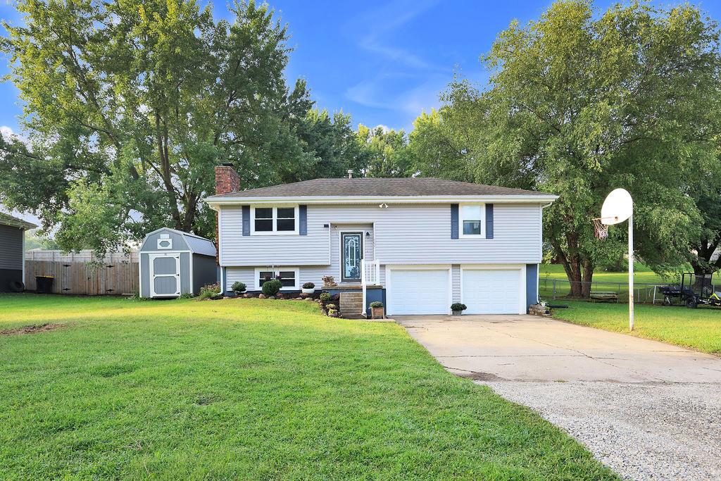 Photo of 302 W Swenson Drive