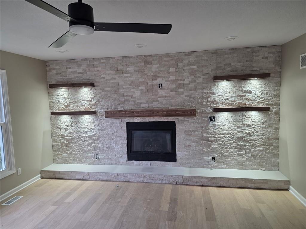 Photo 4 of 4005 NE 61st Terrace