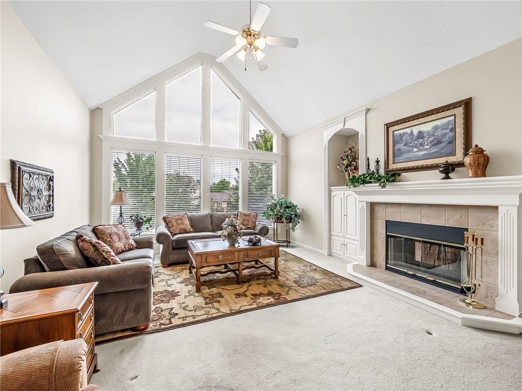 Photo 6 of 504 NE 94th Court