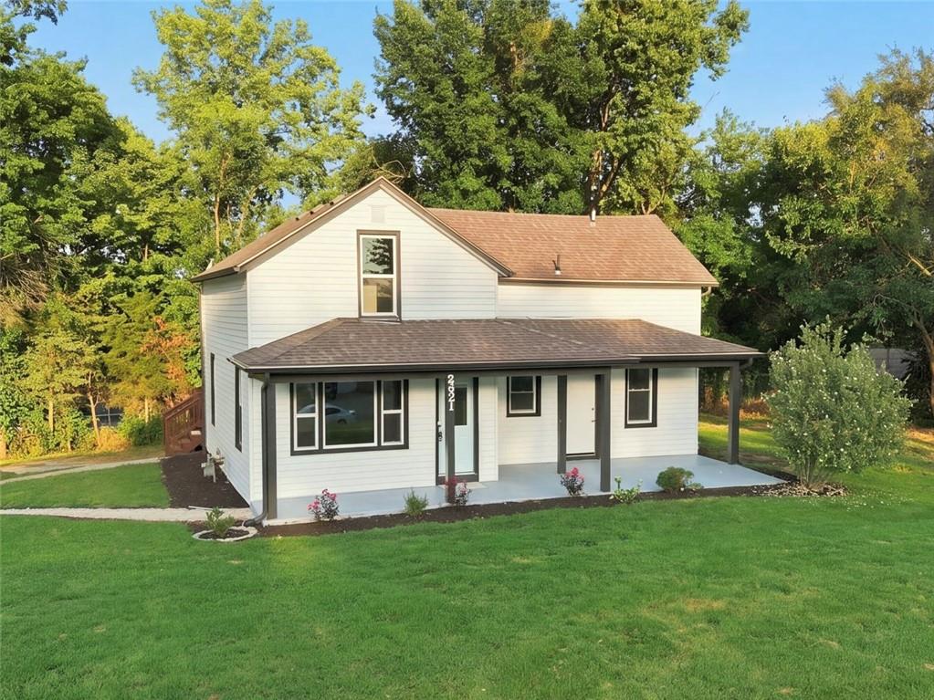Photo of 2421 N 72ND Street