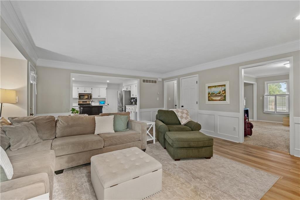 Photo 7 of 11104 W 109th Terrace