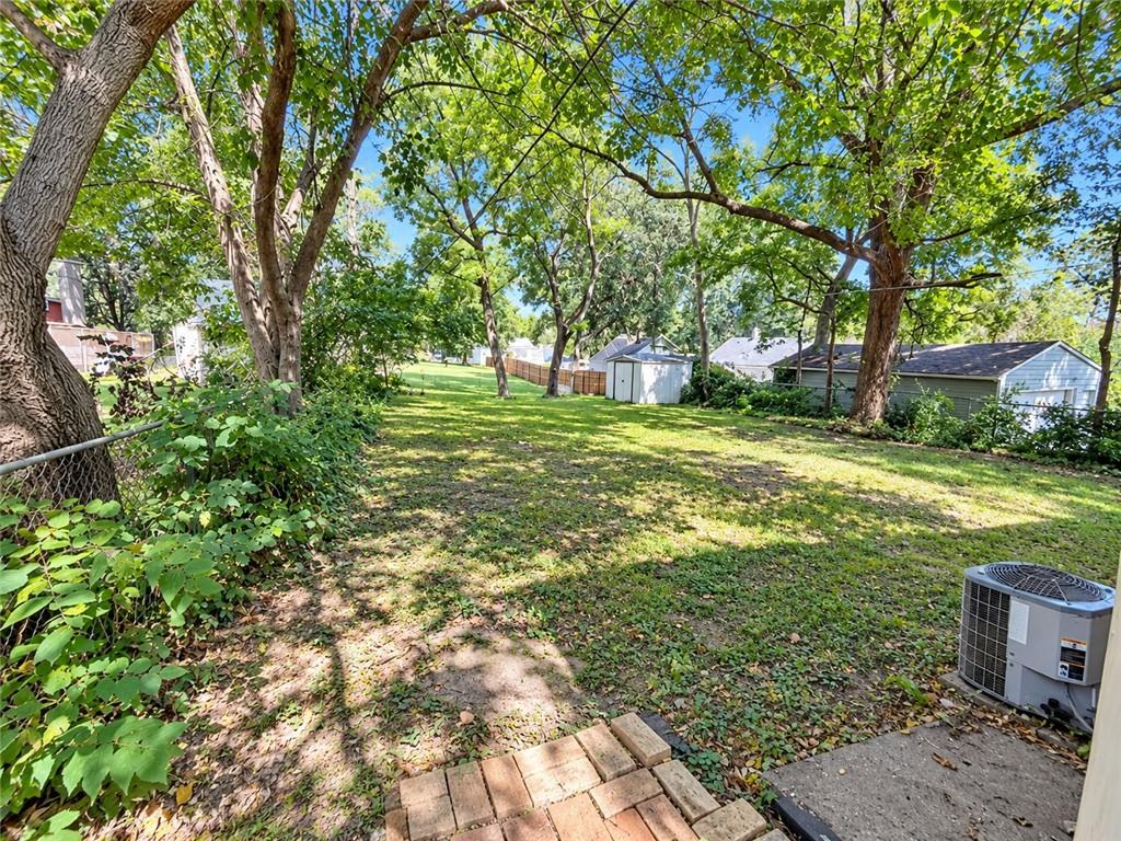 Photo 7 of 406 Devon Street
