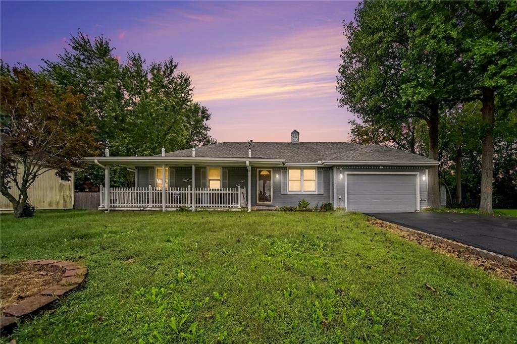 Photo of 1006 Town And Country Lane