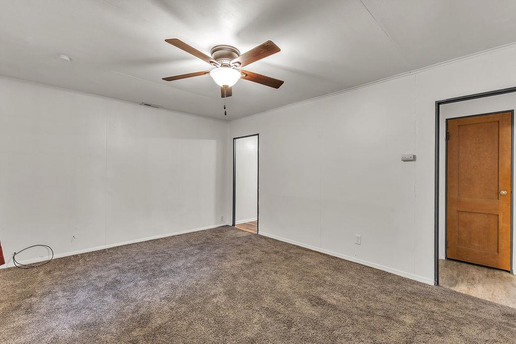 Photo 4 of 1909 S 22nd Street