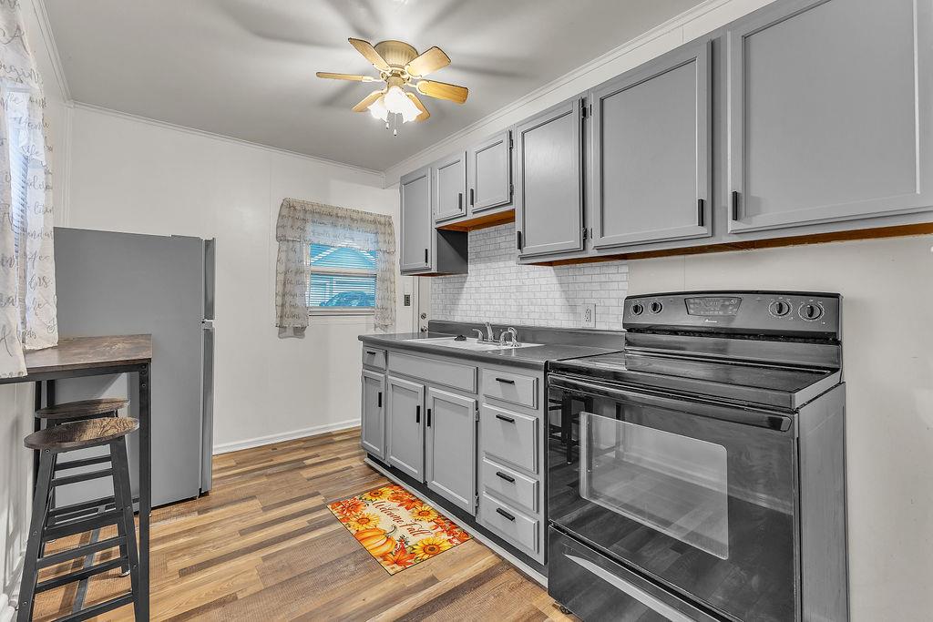 Photo 7 of 1909 S 22nd Street