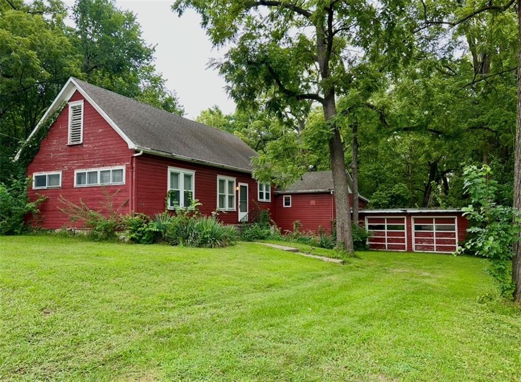 Photo of 527 Sheidley Street in Bonner Springs, KS