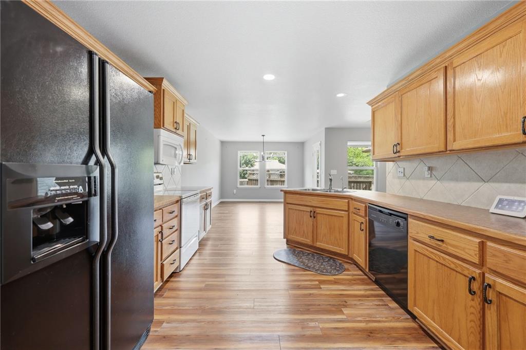 Photo 6 of 1803 Villa Drive