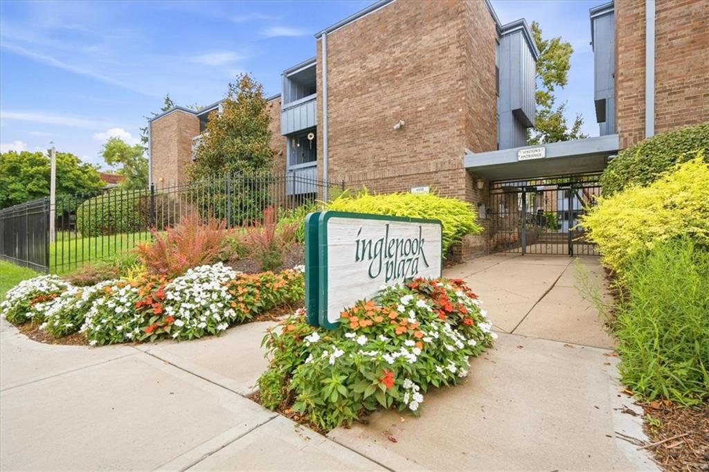 Photo of 4056 Warwick Boulevard #6