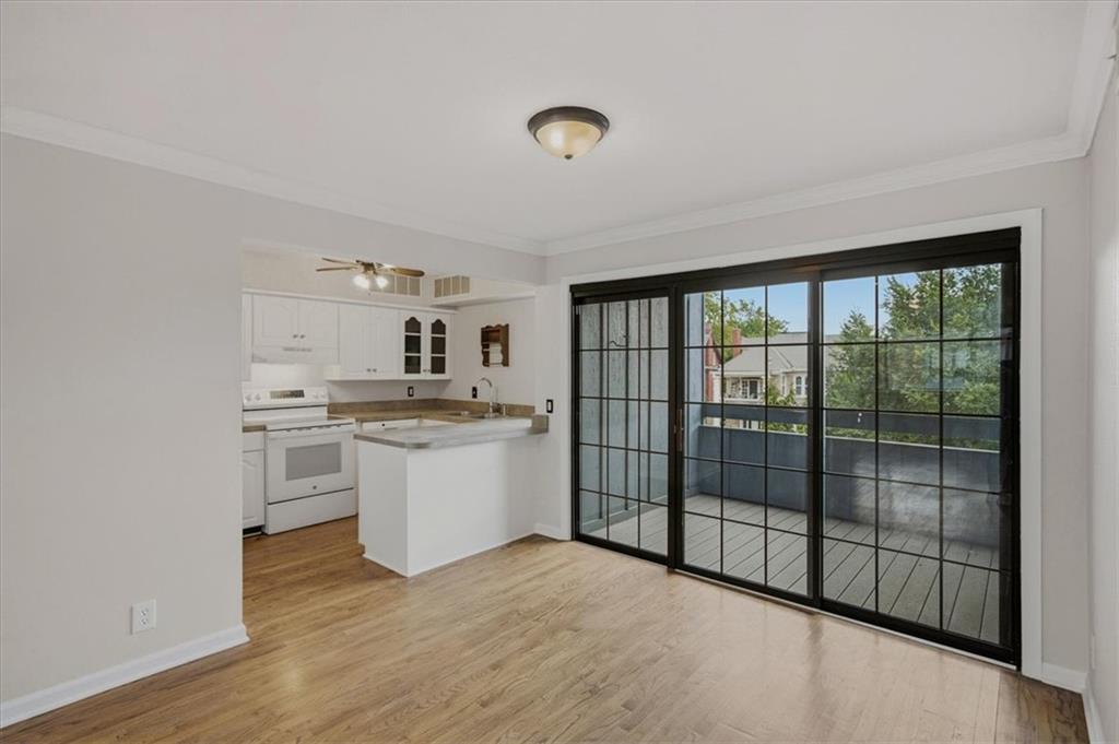 Photo 6 of 4056 Warwick Boulevard #6