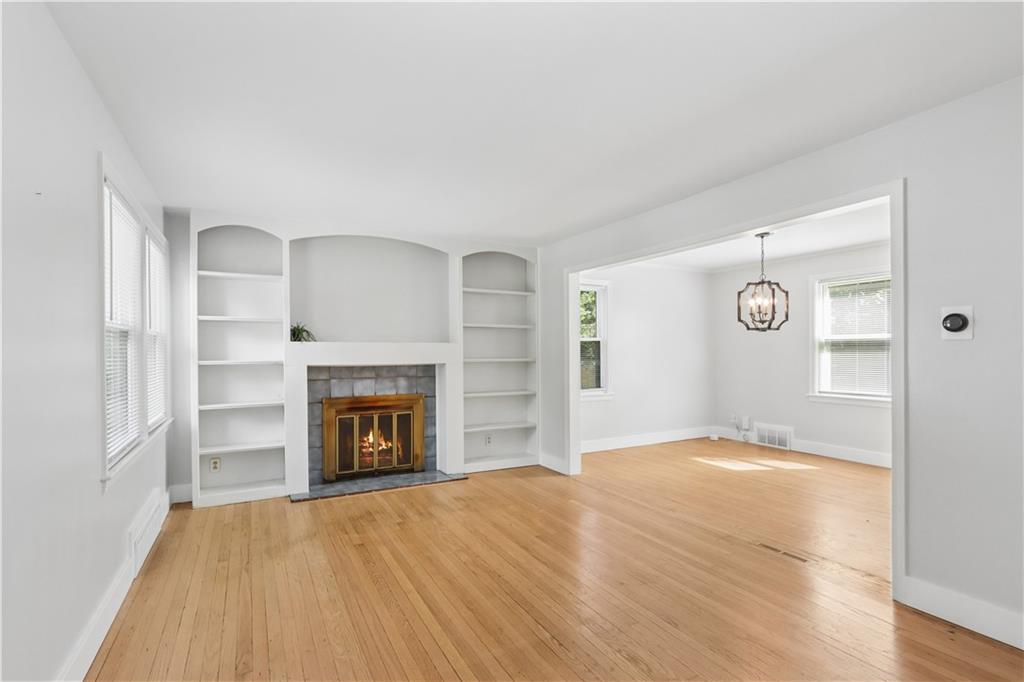 Photo 4 of 6907 W 77th Terrace